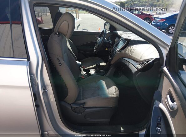 5XYZUDLB0HG490817 2017 HYUNDAI SANTA FE SPORT Silver Widok wnętrza z przodu