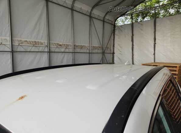 5XYZUDLB0JG517018 2018 HYUNDAI SANTA White 