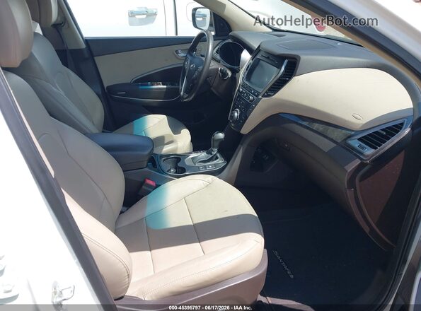5XYZUDLB1HG388717 2017 HYUNDAI SANTA FE SPORT Белый Вид салона спереди