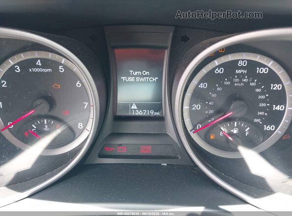 5XYZUDLB4GG372753 2016 HYUNDAI SANTA FE SPORT Black Widok tylnych siedzeń