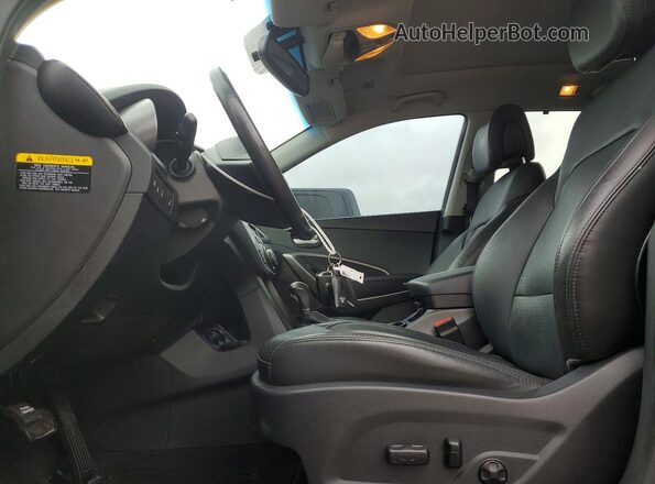 5XYZUDLB5GG336893 2016 HYUNDAI SANTA Gray Front interior view