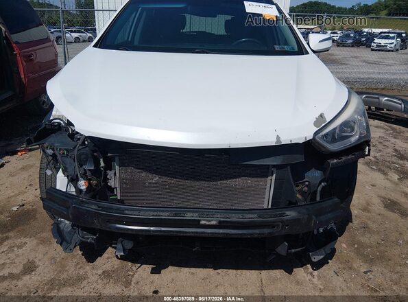 5XYZUDLB7GG325085 2016 HYUNDAI SANTA FE SPORT White Front view
