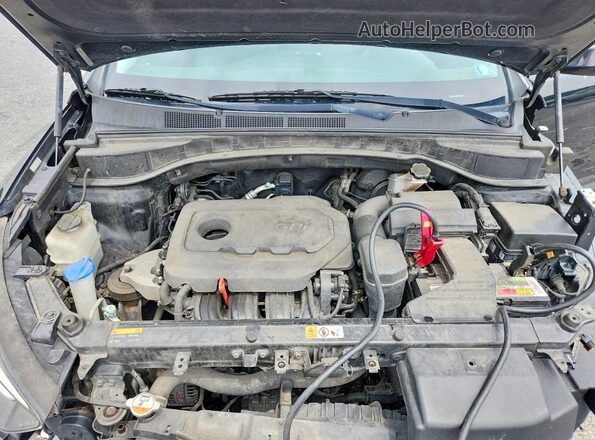 5XYZUDLB7HG400966 2017 HYUNDAI SANTA Black ძრავის განყოფილების ხედი