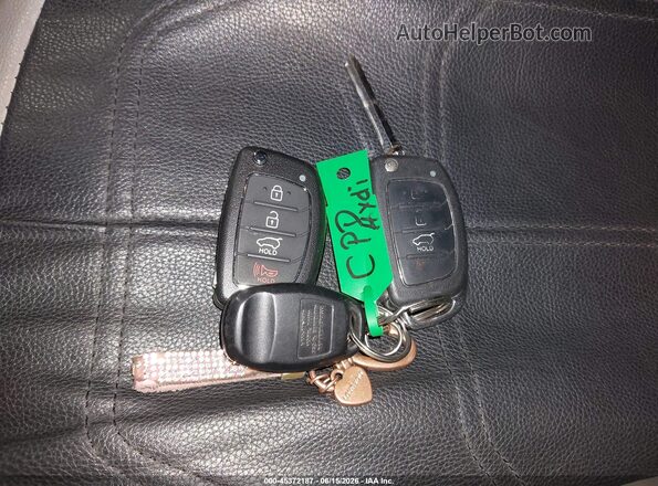 5XYZUDLB9GG315903 2016 HYUNDAI SANTA FE SPORT Navy Առջևի վահանակի տեսք