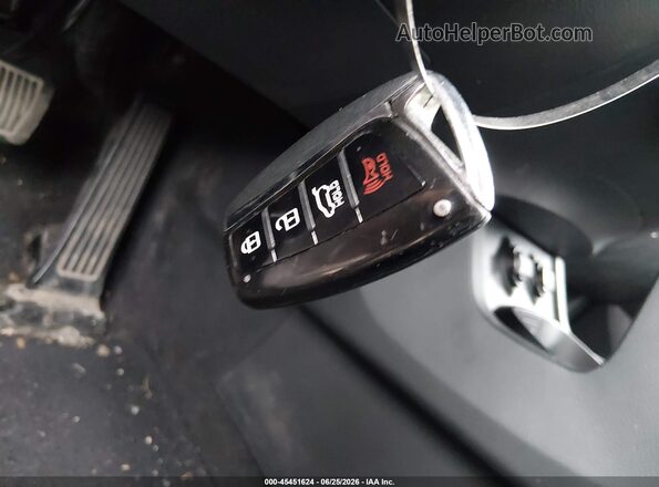 5XYZUDLBXJG541830 2018 HYUNDAI SANTA FE SPORT Серебряный Вид панели приборов