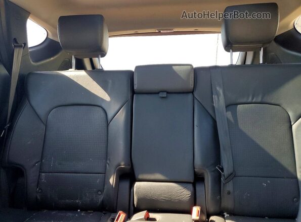 5XYZW4LA2GG348601 2016 HYUNDAI SANTA Gray Rear seats view