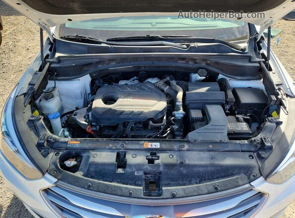 5XYZWDLA1HG485045 2017 HYUNDAI SANTA White 