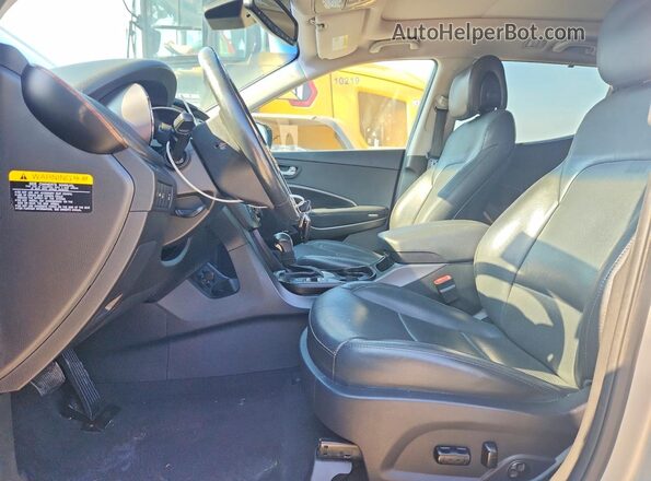 5XYZWDLA7JG548879 2018 HYUNDAI SANTA Серебряный Вид салона спереди