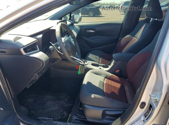 5YFB4MBE0TP267873 2026 TOYOTA COROLLA Silver წინა სალონის ხედი