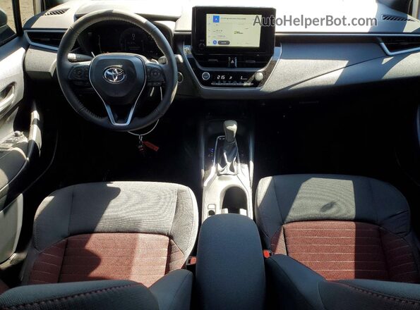 5YFB4MBE0TP267873 2026 TOYOTA COROLLA Silver წინა პანელის ხედი