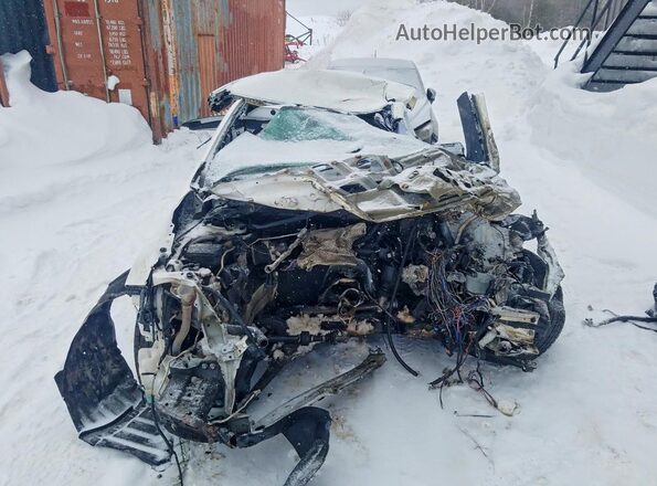 5YFB4MBE6RP196140 2024 TOYOTA COROLLA White Вид спереду