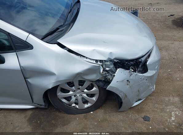 5YFB4MDE1SP312461 2025 TOYOTA COROLLA Серебряный Вид спереди