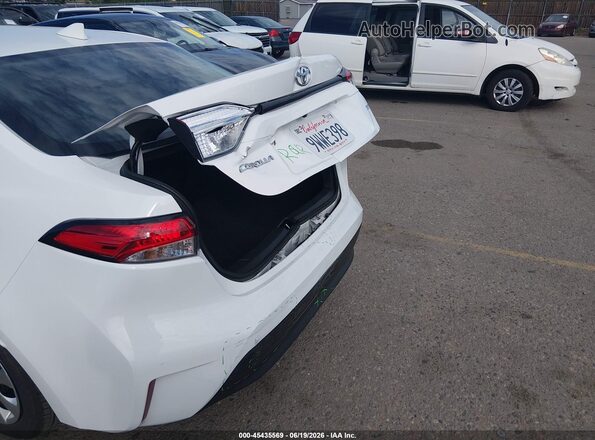 5YFB4MDE2TP405779 2026 TOYOTA COROLLA White Front view