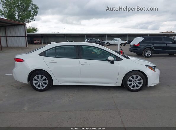 5YFB4MDE3PP008751 2023 TOYOTA COROLLA Белый Вид задней части салона