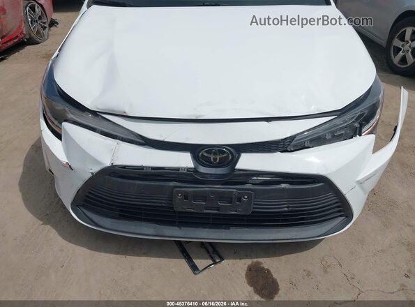 5YFB4MDE3PP032970 2023 TOYOTA COROLLA Белый Вид спереди