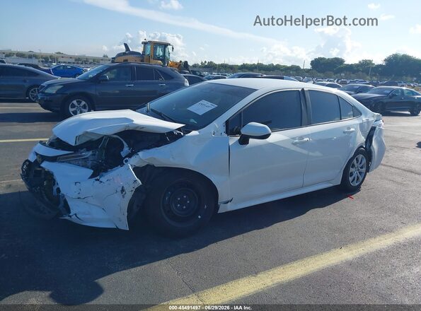 5YFB4MDE3RP213957 2024 TOYOTA COROLLA White Front view