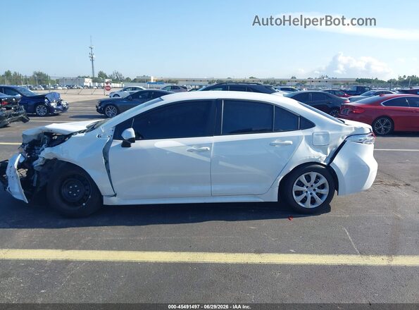 5YFB4MDE3RP213957 2024 TOYOTA COROLLA White 