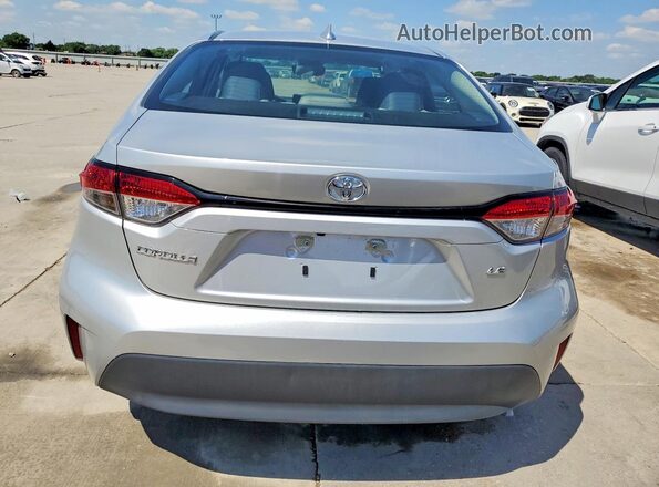 5YFB4MDE3TP367334 2026 TOYOTA COROLLA Silver Rear view