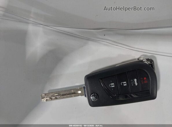 5YFB4MDE3TP423286 2026 TOYOTA COROLLA White წინა პანელის ხედი