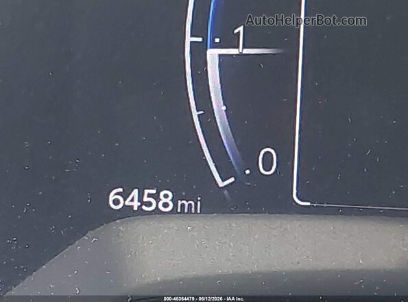 5YFB4MDE3TP425944 2026 TOYOTA COROLLA Silver 