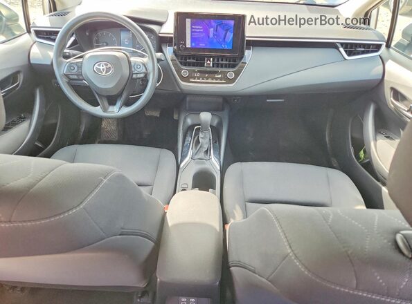 5YFB4MDE4PP064469 2023 TOYOTA COROLLA Silver 