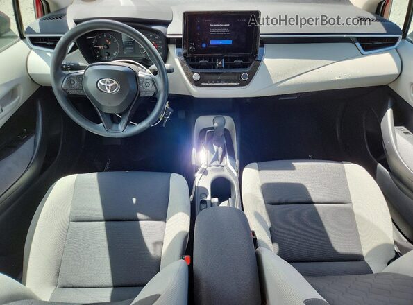 5YFB4MDE4SP355854 2025 TOYOTA COROLLA Red Widok deski rozdzielczej