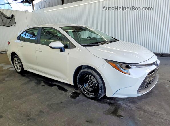 5YFB4MDE4TP387950 2026 TOYOTA COROLLA White 