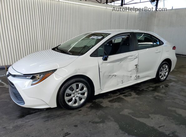 5YFB4MDE4TP387950 2026 TOYOTA COROLLA White 