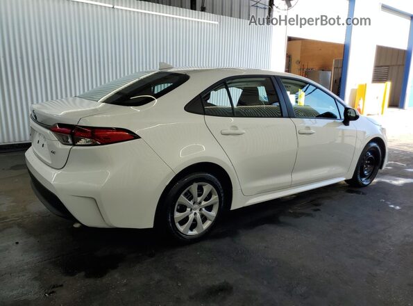 5YFB4MDE4TP387950 2026 TOYOTA COROLLA White 