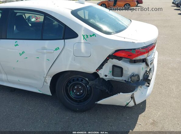 5YFB4MDE5TP377041 2026 TOYOTA COROLLA White Դիմացի տեսք