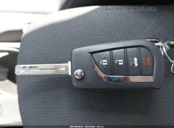 5YFB4MDE5TP377041 2026 TOYOTA COROLLA White Առջևի վահանակի տեսք