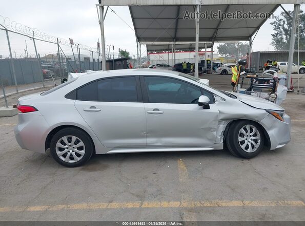 5YFB4MDE6RP128014 2024 TOYOTA COROLLA Silver უკანა სალონის ხედი