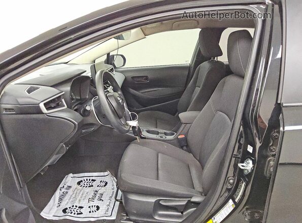 5YFB4MDE6SP325528 2025 TOYOTA COROLLA Black Front interior view