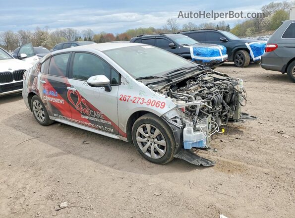 5YFB4MDE7RP166707 2024 TOYOTA COROLLA Серебряный Передняя правая четверть