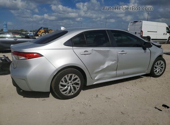 5YFB4MDE7SP299960 2025 TOYOTA COROLLA Серебряный Задняя правая четверть