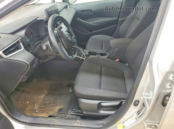 5YFB4MDE7SP322203 2025 TOYOTA COROLLA Silver Widok wnętrza z przodu