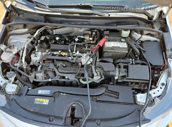 5YFB4MDE8PP046900 2023 TOYOTA COROLLA Silver Widok wnętrza z tyłu