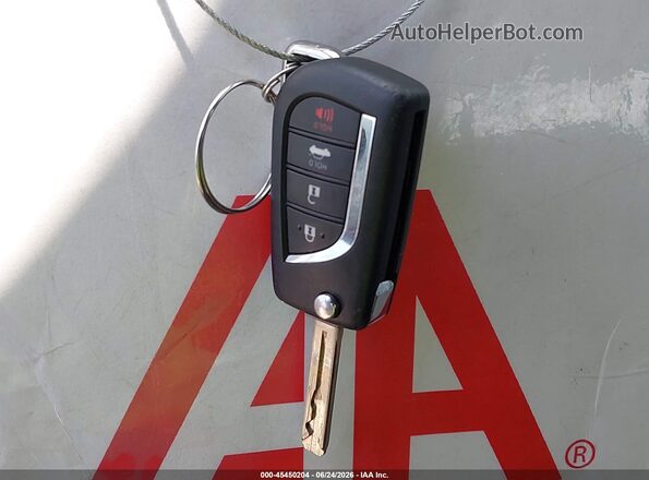 5YFB4MDE8SP233322 2025 TOYOTA COROLLA Красный Вид панели приборов