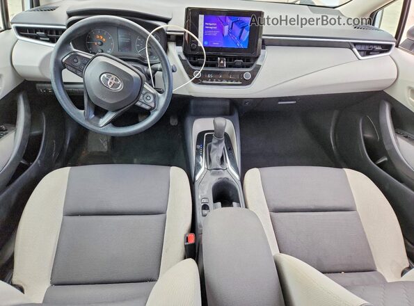 5YFB4MDE9PP008172 2023 TOYOTA COROLLA Белый Вид панели приборов