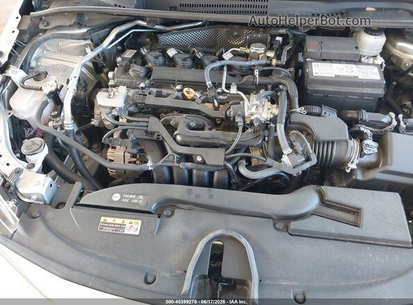 5YFB4MDE9TP362994 2026 TOYOTA COROLLA Silver Հետևի տեսք