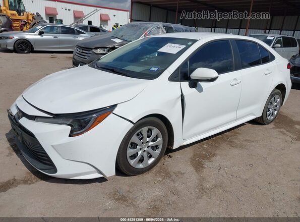 5YFB4MDEXPP008911 2023 TOYOTA COROLLA White Przód lewy