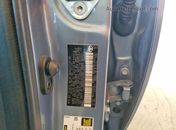 5YFB4MDEXPP061575 2023 TOYOTA COROLLA Gray Вид підкапотного простору