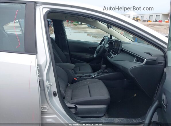5YFB4MDEXPP076979 2023 TOYOTA COROLLA Silver Вид салону спереду