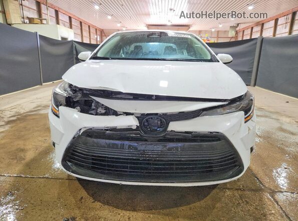 5YFB4MDEXRP080159 2024 TOYOTA COROLLA White 
