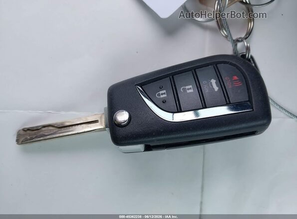 5YFB4MDEXRP194730 2024 TOYOTA COROLLA Silver Widok deski rozdzielczej
