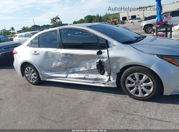 5YFB4MDEXSP268086 2025 TOYOTA COROLLA Silver Vista frontal