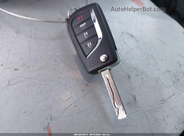 5YFB4MDEXSP268086 2025 TOYOTA COROLLA Silver Vista del salpicadero