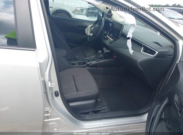 5YFB4MDEXSP269321 2025 TOYOTA COROLLA Серебряный Вид салона спереди