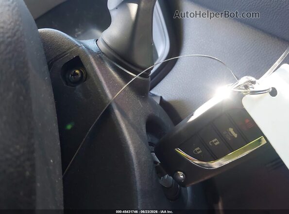 5YFB4MDEXTP425794 2026 TOYOTA COROLLA Серебряный Вид панели приборов
