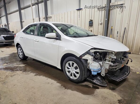 5YFBPRHE1KP924934 2019 TOYOTA COROLLA White Przód prawy